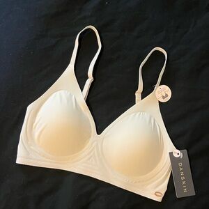 Danskin Beige Comfort Removable Pads Bra